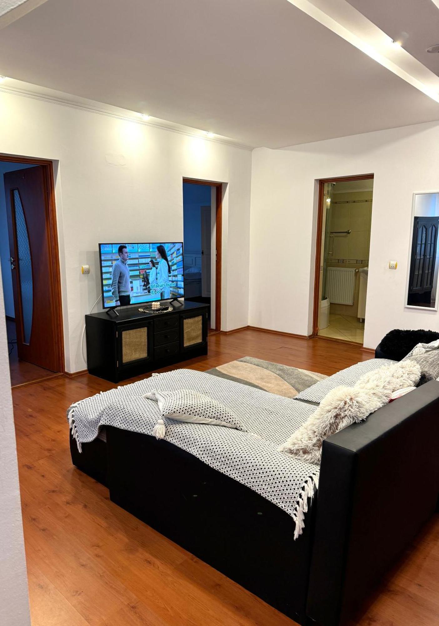 Flh - Mira Apartments Sibiu Exteriör bild