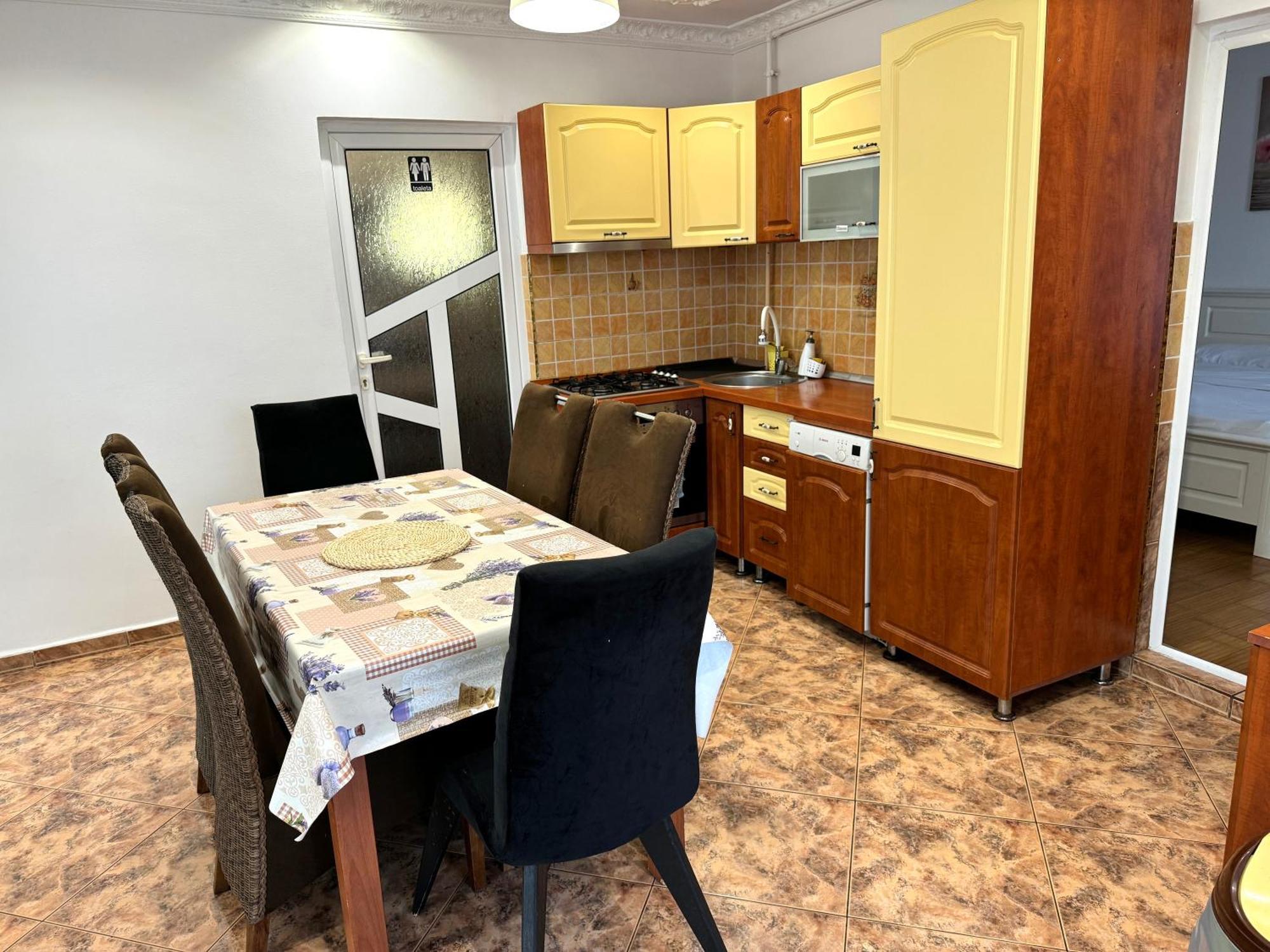 Flh - Mira Apartments Sibiu Exteriör bild